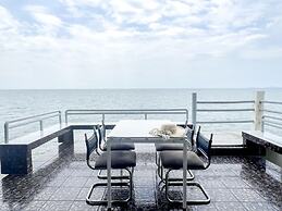 GAO Lighthouse Phala Beachfront