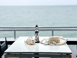 GAO Lighthouse Phala Beachfront
