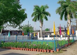 Rahi Motel