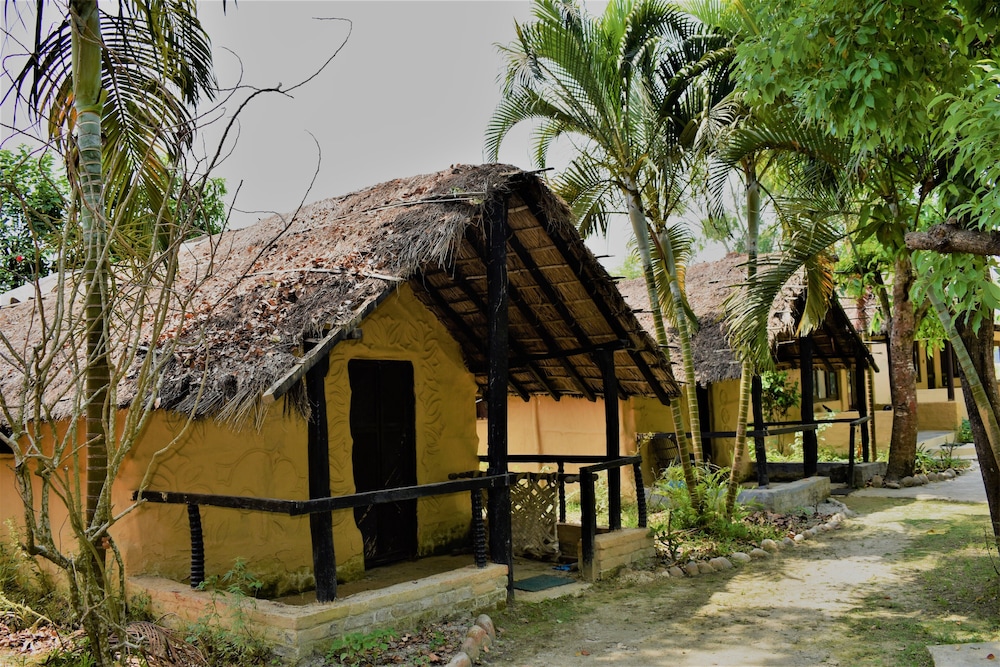 Mango Tree Lodge