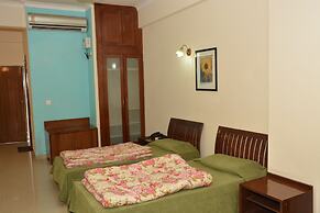 Hotel Drona