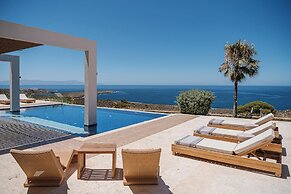 Villa Jamila by Cura Villas Collection