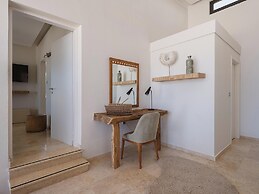 Villa Jamila by Cura Villas Collection