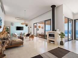 Villa Jamila by Cura Villas Collection