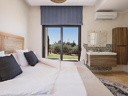 Villa Jamila by Cura Villas Collection