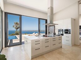 Villa Jamila by Cura Villas Collection