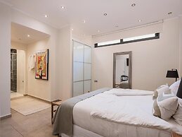 Villa Jamila by Cura Villas Collection