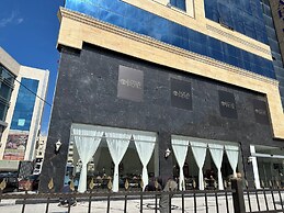 Lotus Hotel