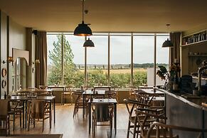 Nest Farmhouse