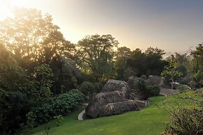 Jade Jungle Resort