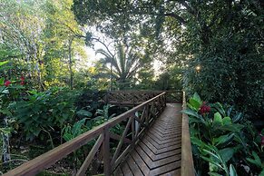 Jade Jungle Resort