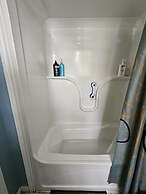Cozy Pet Friendly Home