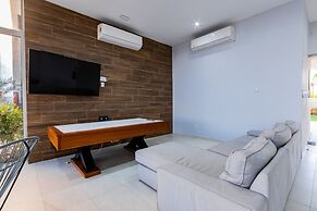 Bluu Lagoon Apartments