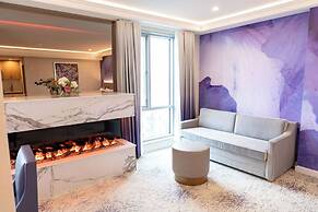 Iris Hotel Boston