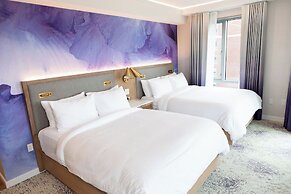 Iris Hotel Boston