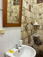 Narafa's Guest House
