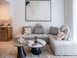 Luxurious 1BR Oasis Panoramic Views