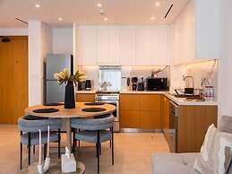 Luxurious 1BR Oasis Panoramic Views
