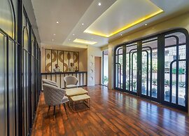 The Urban Villa