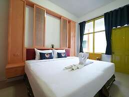 RoomQuest Hotel Pratunam