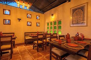 MAATI Resort by The Lake Hill