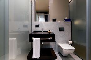 DeCamondo Residence