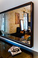 DeCamondo Residence