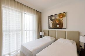 Beachfront Elegant 2BR Condo