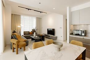 Beachfront Elegant 2BR Condo