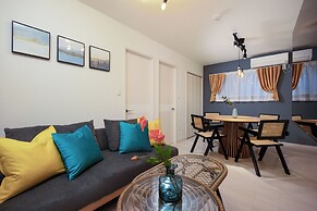 Stella Court Tengachaya