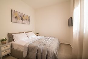 Lodge Apartments