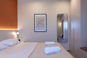 Lodge Apartments