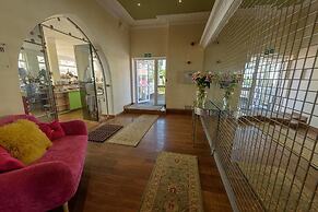 Villa Mentone Hotel