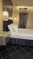 Grik Hotel - Entebbe