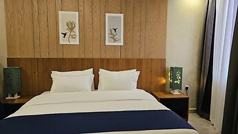 Grik Hotel - Entebbe
