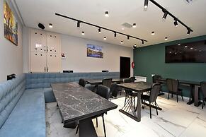 Avenue 23 Boutique Hotel