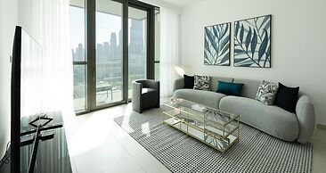 Downtown Escape Lush 2BR w Burj Khalifa View