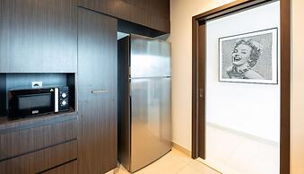 Downtown Escape Lush 2BR w Burj Khalifa View