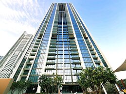 Downtown Escape Lush 2BR w Burj Khalifa View