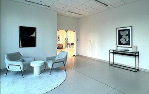 Downtown Escape Lush 2BR w Burj Khalifa View