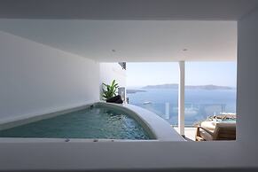 Dagaz Suites