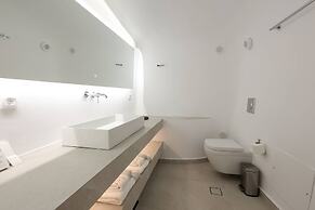 Dagaz Suites