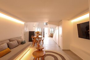 Dagaz Suites