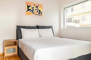 Skiathou 12 Glyfada Residences
