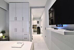 Unique Lodging