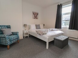 10 Haw Grove
