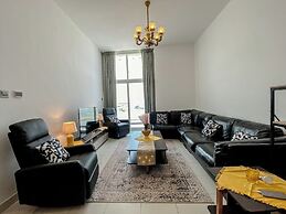 Remarkable 2-bed Apartment in Dubai