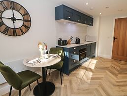 Rock Mill Apartment