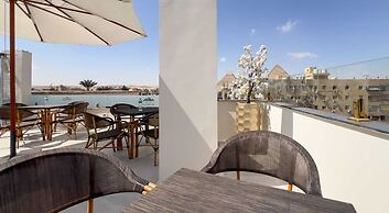 Rizk Pyramids View Hotel