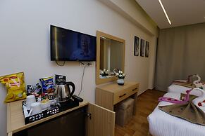 Rizk Pyramids View Hotel